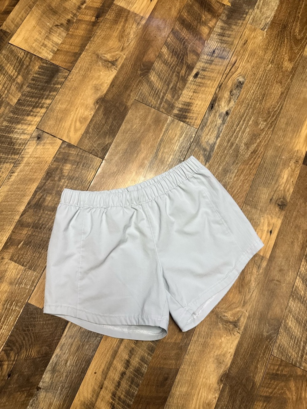 Light Gray Columbia PFG Women's Elastic Waist Shorts